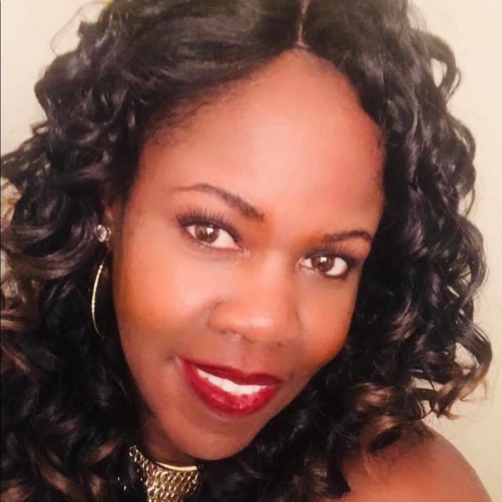 Meet your Posher, Shauna